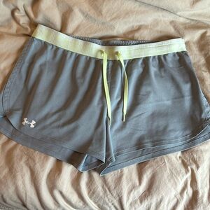 Under Armour: Athletic Short